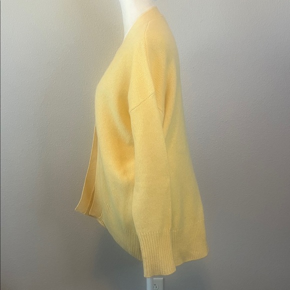 Magaschoni Cashmere Open Front Cardigan Butter Yellow Size Medium - Picture 4 of 7